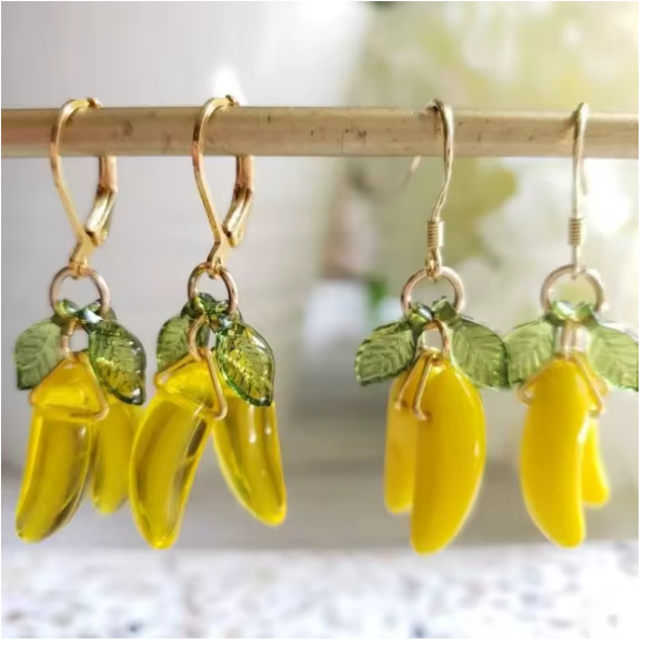 Pendientes cortos de plátano